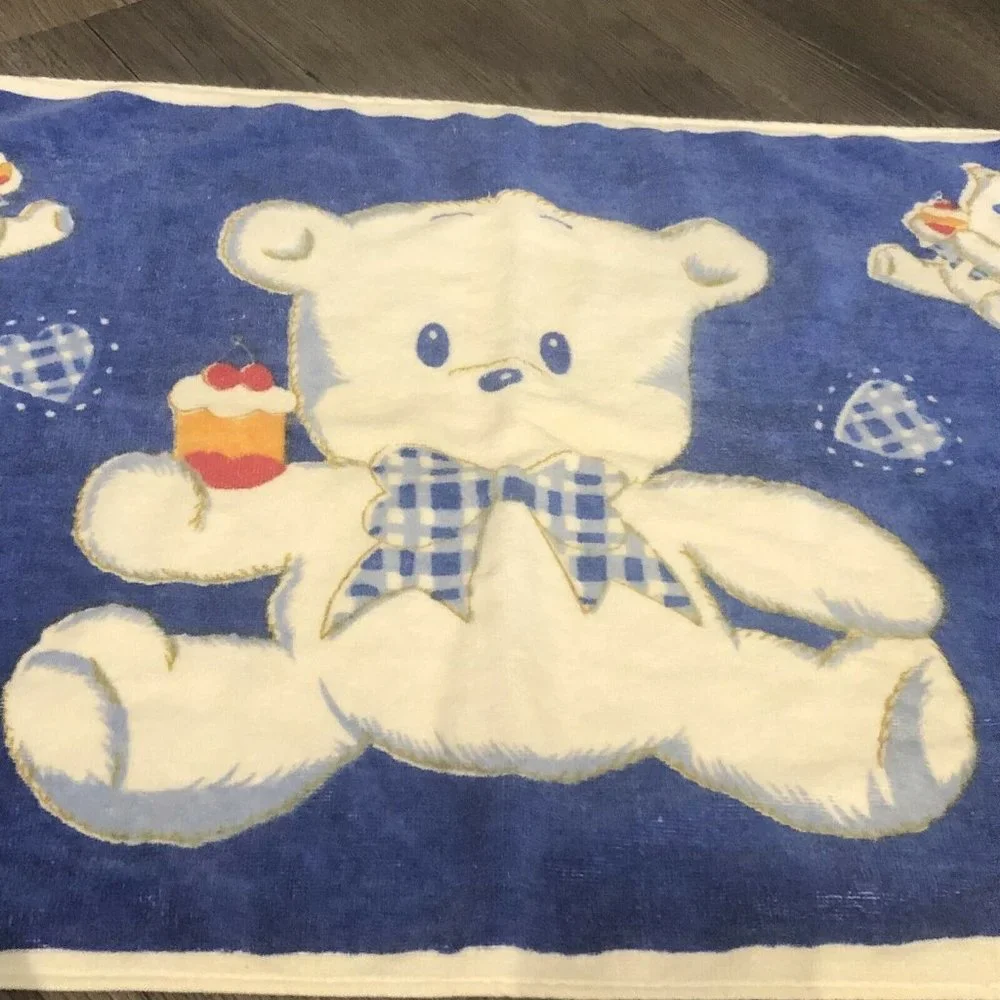 Vintage Japanese Haosheng Teddy Bear Eating Dessert Blue And White Kid’s Towel